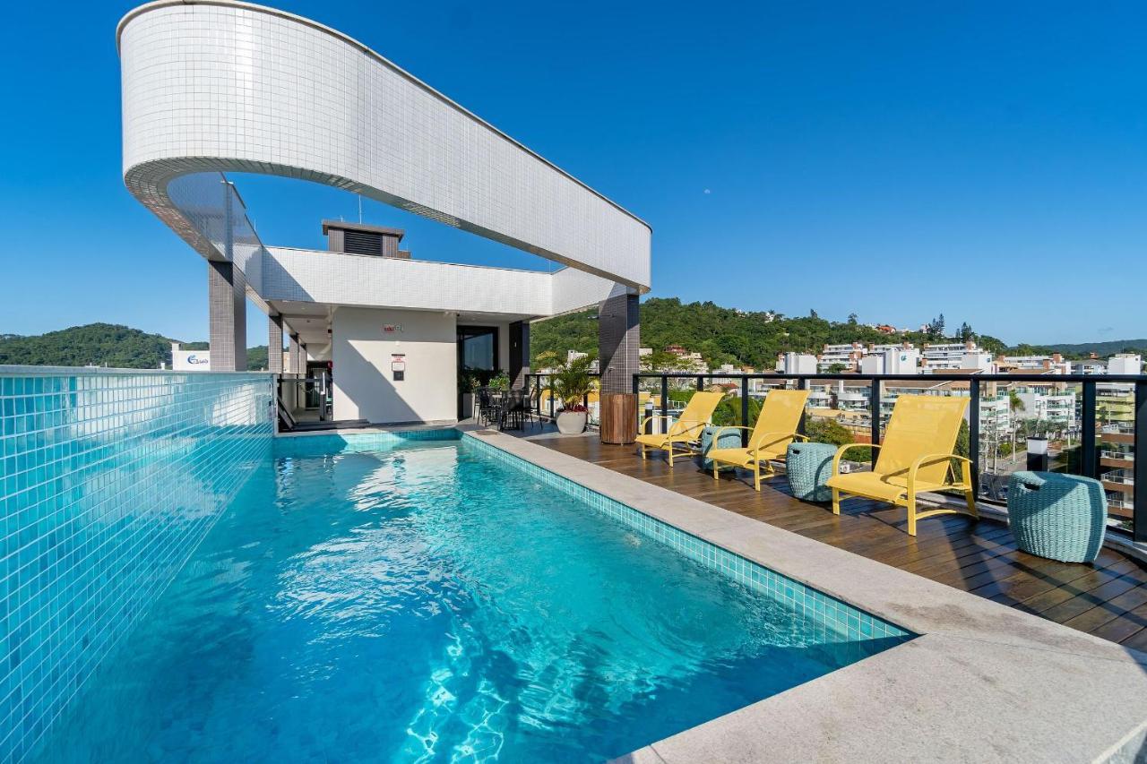Aion Suítes 103 - Compacto E Luxuoso Loft - Rooftop Com Piscina E Academia - à Poucos Passos Da Apartamento Bombinhas