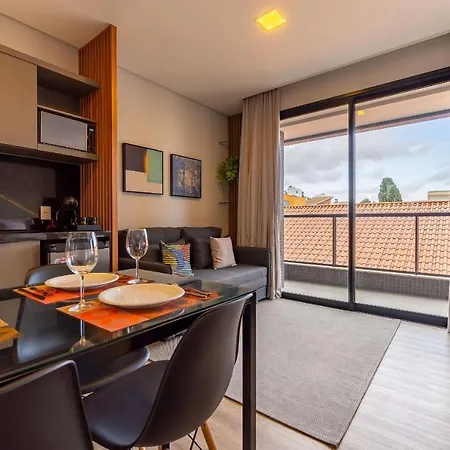 Aion Suites: Luxe Loft with Rooftop Pool Near Beach Bombinhas Exterior photo