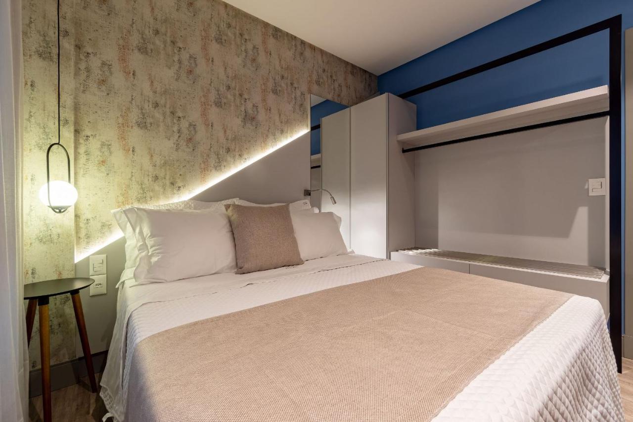 Aion Suites: Luxe Loft With Rooftop Pool Near Bombinhas
